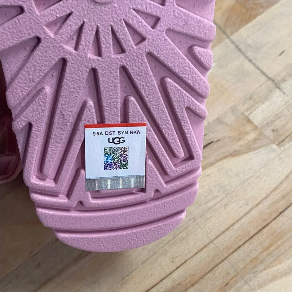 UGG Kids Bubblegum Pink Platform Hook-and-Loop Sandals